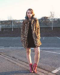 Leopard, Fishnets & Velvet Boots | Night Out Outfit