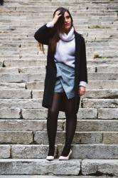 Look of the day: Grey Skirt