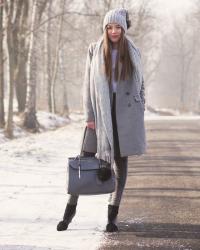 MUST HAVE! Grey coat ZARA 