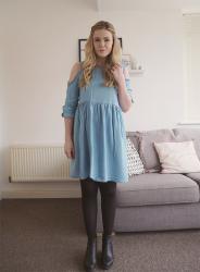 BOOHOO DENIM SMOCK DRESS