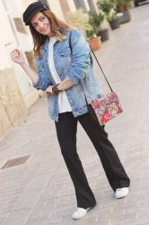 Look relajado con deportivas