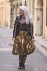 Look : Gold Skirt 