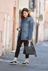 La veste en jean oversized