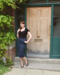 Pretty Retro Tie Top in Dorchester