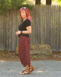 Printed Culottes & Fringe Sandals: The Childbirth Pain Scale