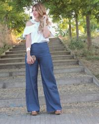 Blusa off shoulder y high waisted jeans