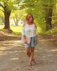 Cold Shoulder Tee & Embroidered Clutch: The Summer Of Productivity