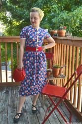 Casual Vintage Style for Chores & Lounging