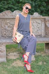 How to wear a striped overall