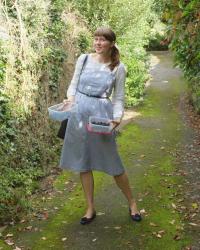 A Pinafore for Blackberry Picking