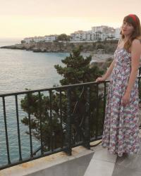 Two Vintage Dresses I Wore on Holiday