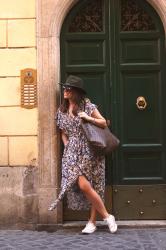 ROMA CON VESTIDO MIDI FLORES