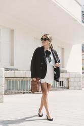 Black oversized blazer