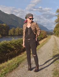 Knock, Knock:  black skinny jeans, leopard coat, hidden-wedge booties, and a beret