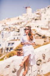 Santorini – Elodie in Paris