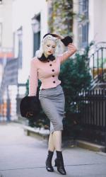 Pink & Black || Fall in Greenwich with Top Vintage