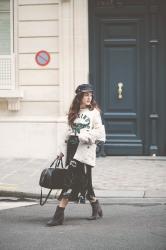 Dino lover – Elodie in Paris