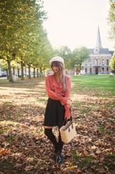Outfit: embracing fall and knee highs