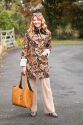 A Vintage-Style Floral Tapestry Coat #iwillwearwhatilike