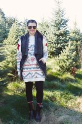 {outfit} The Christmas Tree Hunt Is On