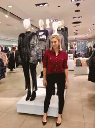 Shopping for New Year’s Eve Trends at The Mills at Jersey Gardens!