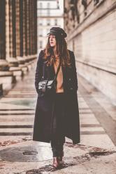Minimalist outfit – Elodie in Paris