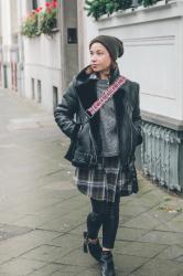 Lässiger Winterlook: Shearling-Bikerjacken mit Fake Fur kann man auch im Winter tragen!