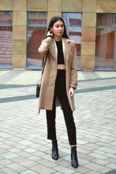 BEIGE COAT 