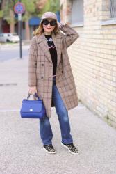 Double breasted check coat: casual daytime outfit