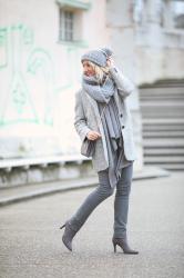 Winter Outfit: Monochromer Look in Grau.