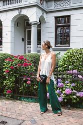 Emerald green: how to wear strong colours