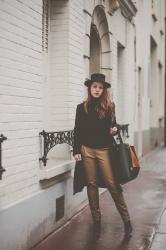 Classic Parisian – Elodie in Paris