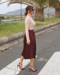 High Waist Pleated Skirt - Wine Red / FASHION