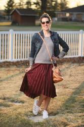 Thursday Fashion Files Link Up #150 – Casual Pleated Midi Skirt Look