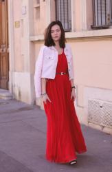 La robe rouge de « princesse » ou le mix rouge/rose