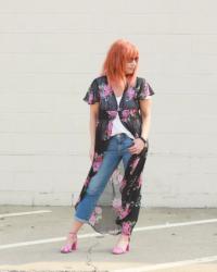 Floral Kimono & Purple Block Heel Sandals: Big Brother Knows