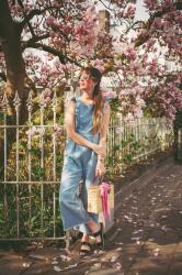 Outfit: ruffled jumpsuit and magnolias
