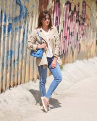 Look Abril - April