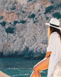 Plan your vacation outfits and take the stress out of packing