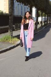 Le manteau Prince de Galles rose