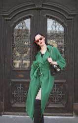 GREEN COAT