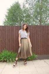 Gold skirt