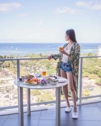 The Ritz-Carlton Residences a Waikiki Beach – Luxury Suites Perfect for Families