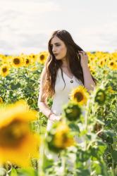 Shootingideen im Sommer: Sonnenblumenfeld!