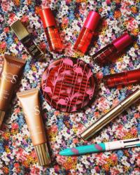 Zoom sur la collection Hâle d'été Clarins