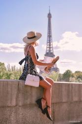 Touring Paris: How to look like a local