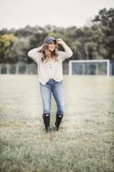 Fall Outfit Ideas for Soccer Moms with American Eagle Outfitters.