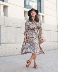 Look ✘ La robe midi en imprimé python, pour être tendance cet automne à petit prix.