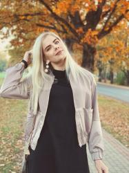 How to style bomber jacket in Fall