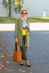 Styling Warm Shades of Green With a Giraffe Print #iwillwearwhatilike